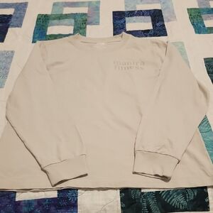 NWOT - Mantra Fitness Cream Long Sleeve Tee
